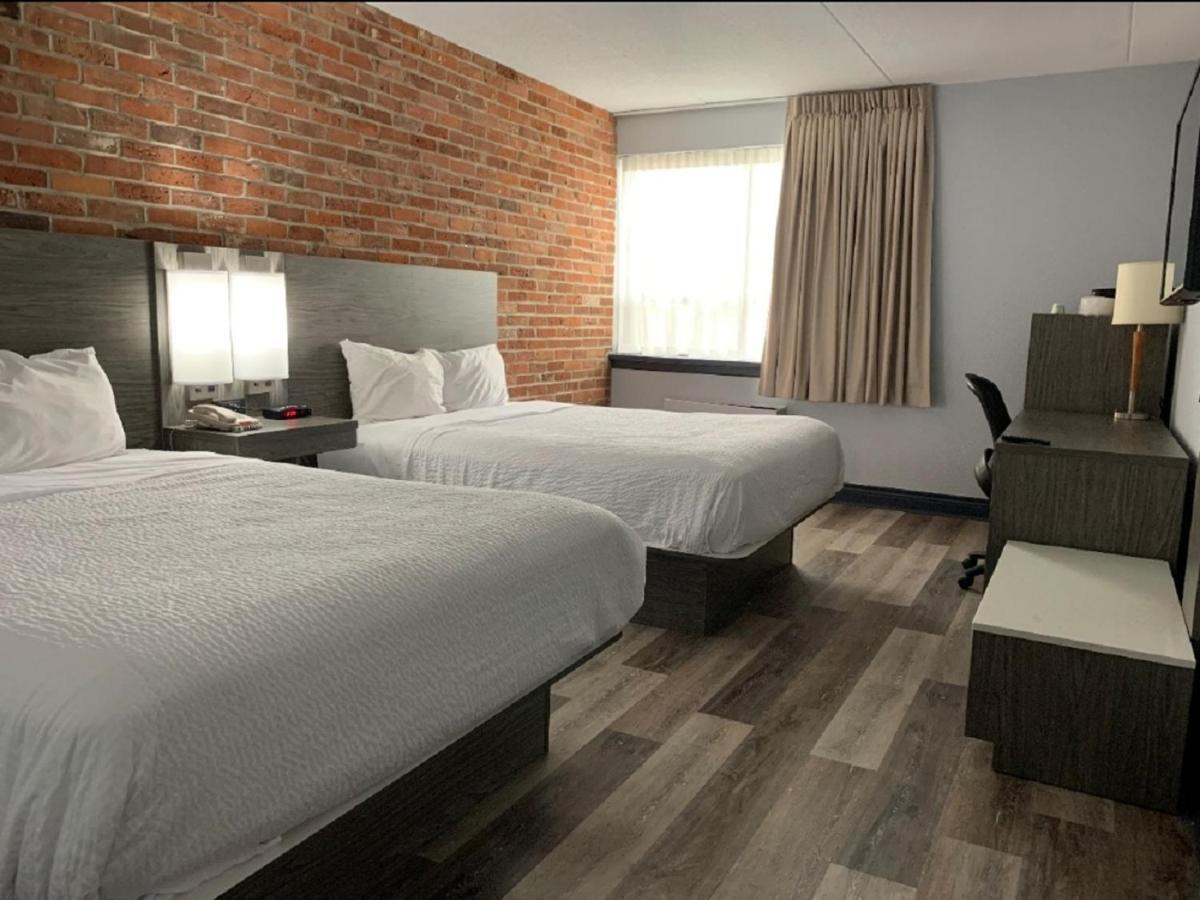 Travelodge By Wyndham Barrie Buitenkant foto
