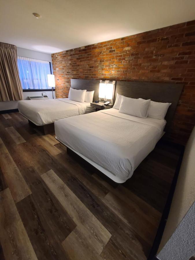 Travelodge By Wyndham Barrie Buitenkant foto