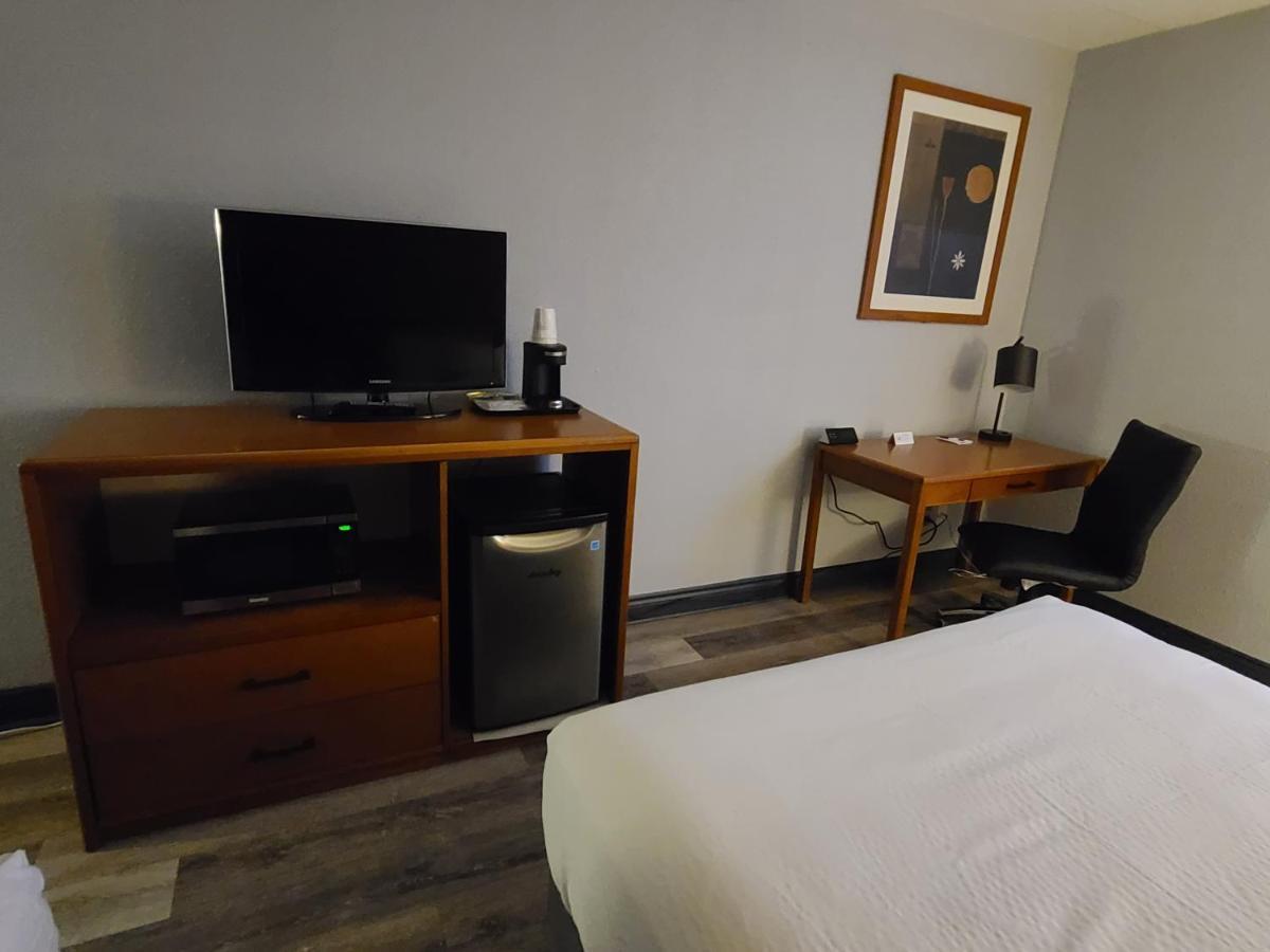 Travelodge By Wyndham Barrie Buitenkant foto