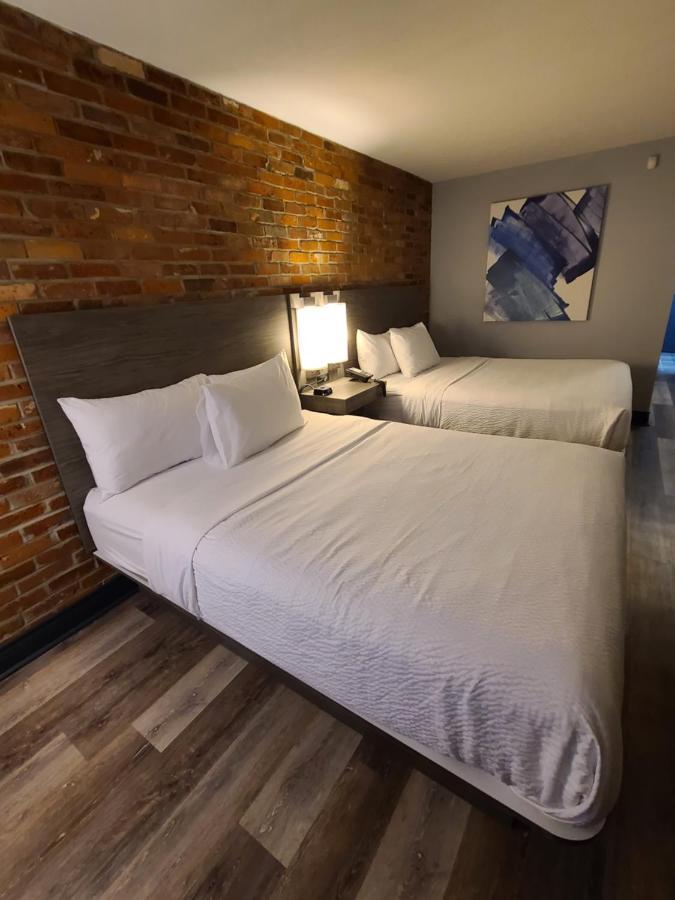 Travelodge By Wyndham Barrie Buitenkant foto