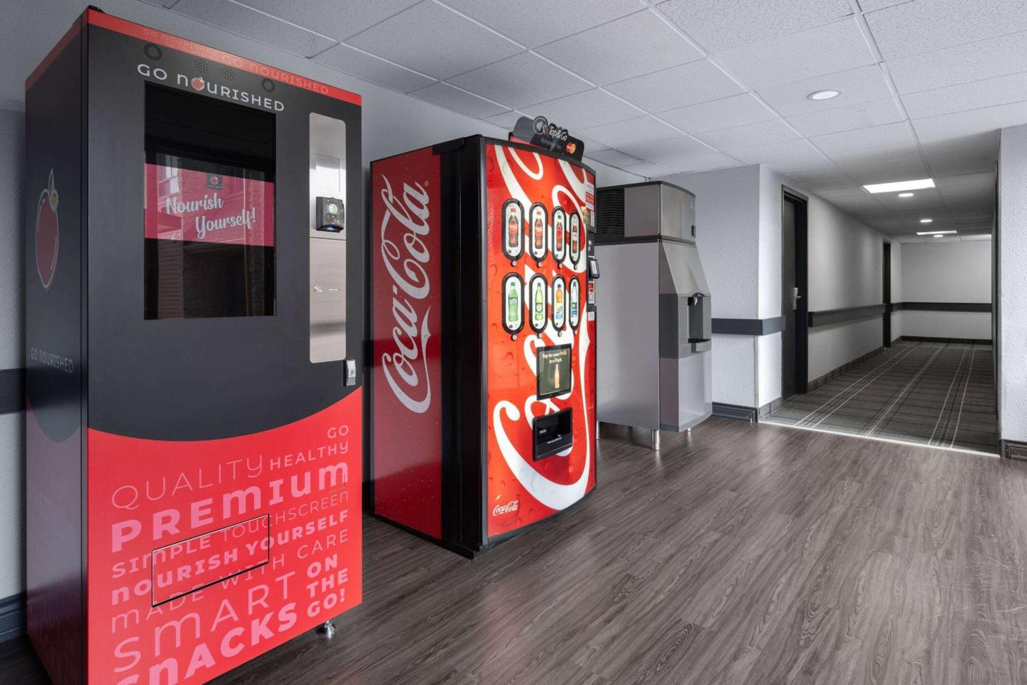 Travelodge By Wyndham Barrie Buitenkant foto